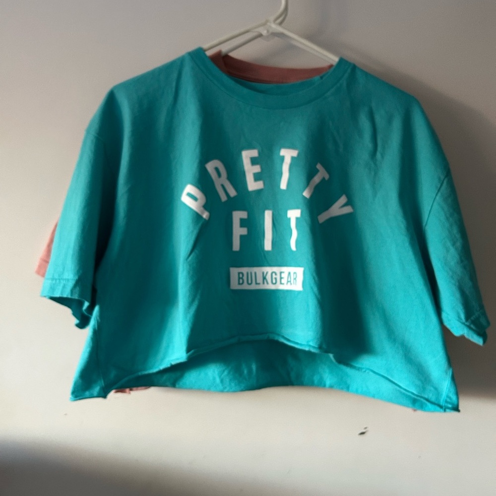 Pretty Fit BulkGear Fitness Supply Co. Womens Crop